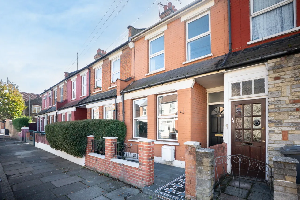 Seymour Avenue, London, N17, photo 25