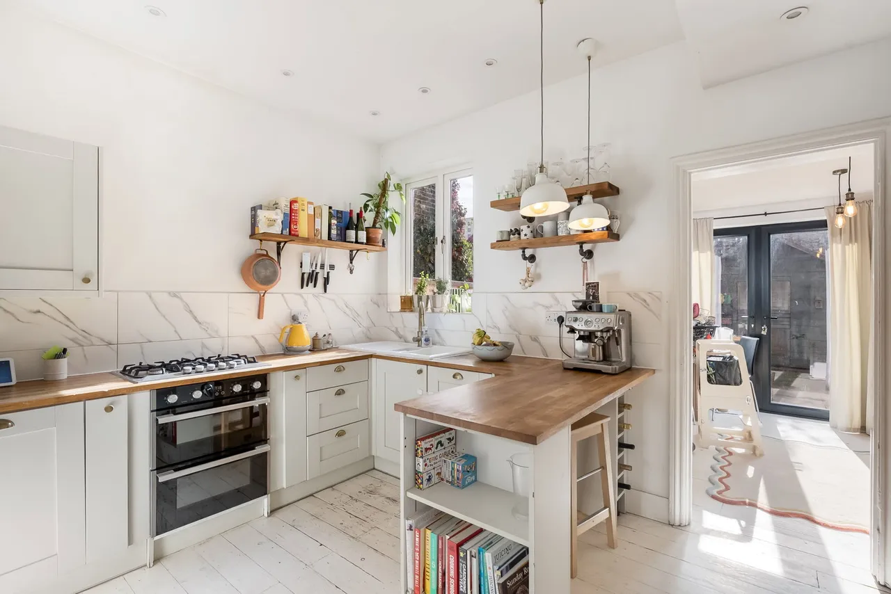Seymour Avenue, London, N17, photo 3