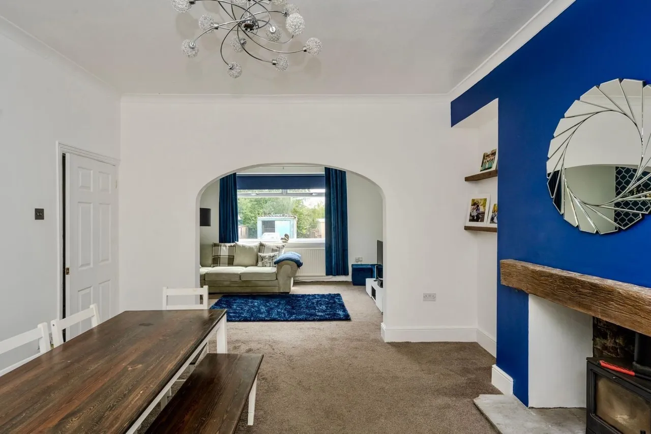 Clydach Road, Swansea, SA6, photo 12