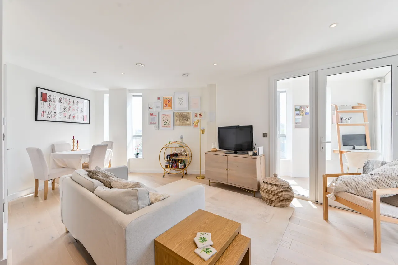 1 bed flat for sale — APARTMENT 46, 70 York Road, London