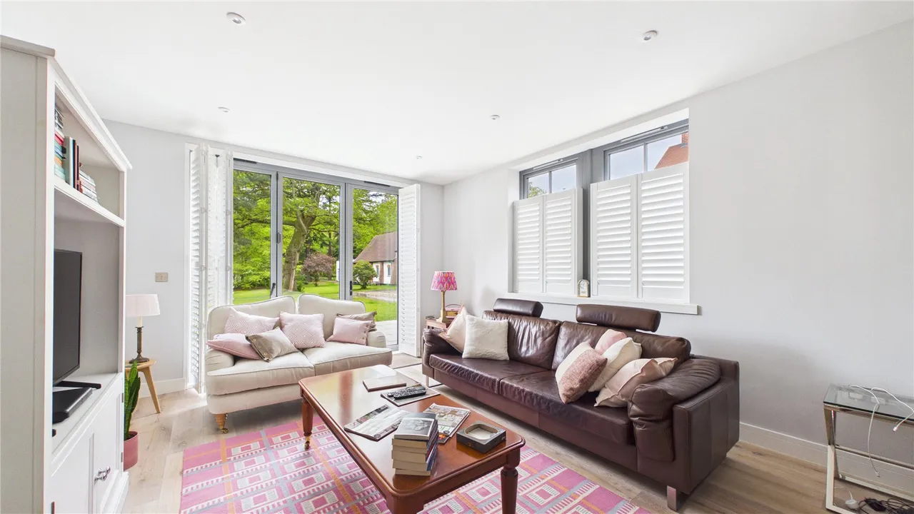 Tekels Park, Camberley, GU15, photo 4