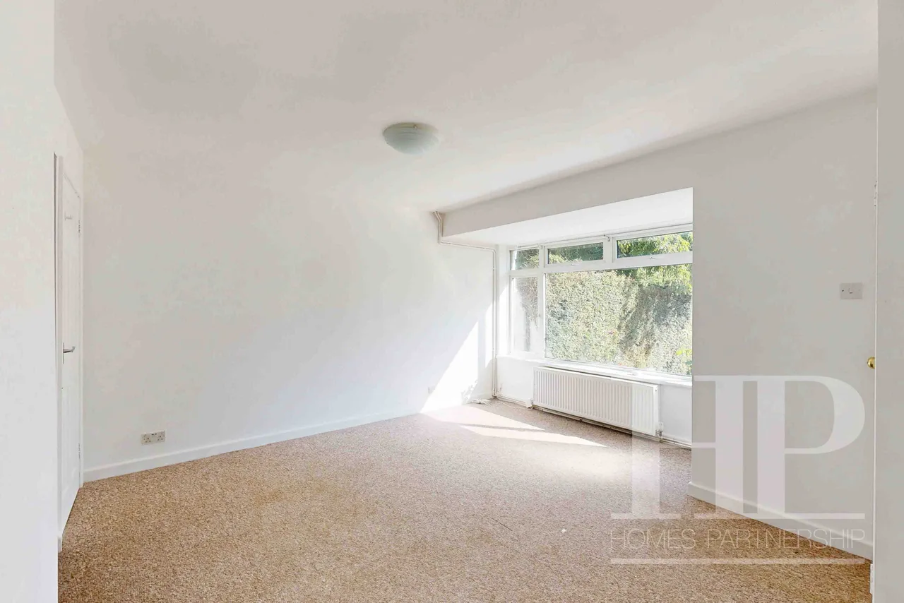Woodfield Close, Crawley, RH10, photo 8