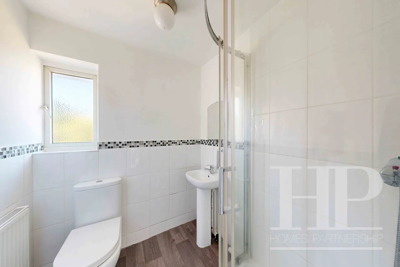 Woodfield Close, Crawley, RH10, photo 16