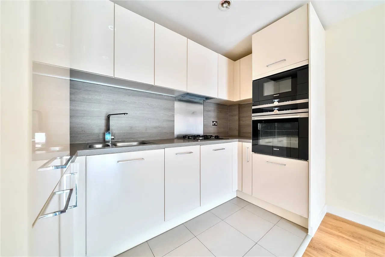 Eden Road, Dunton Green, Sevenoaks, Kent, TN14 5FY, photo 4