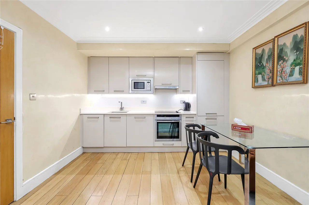 Forset Court, London, W2, photo 4