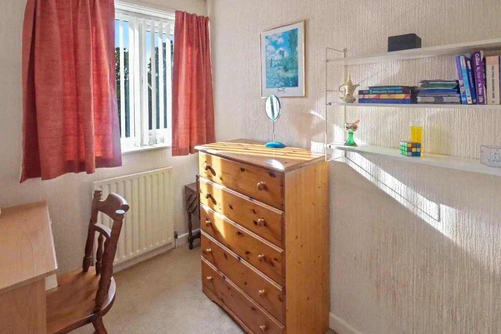 Granny Lane, Wortley, LS12, photo 7