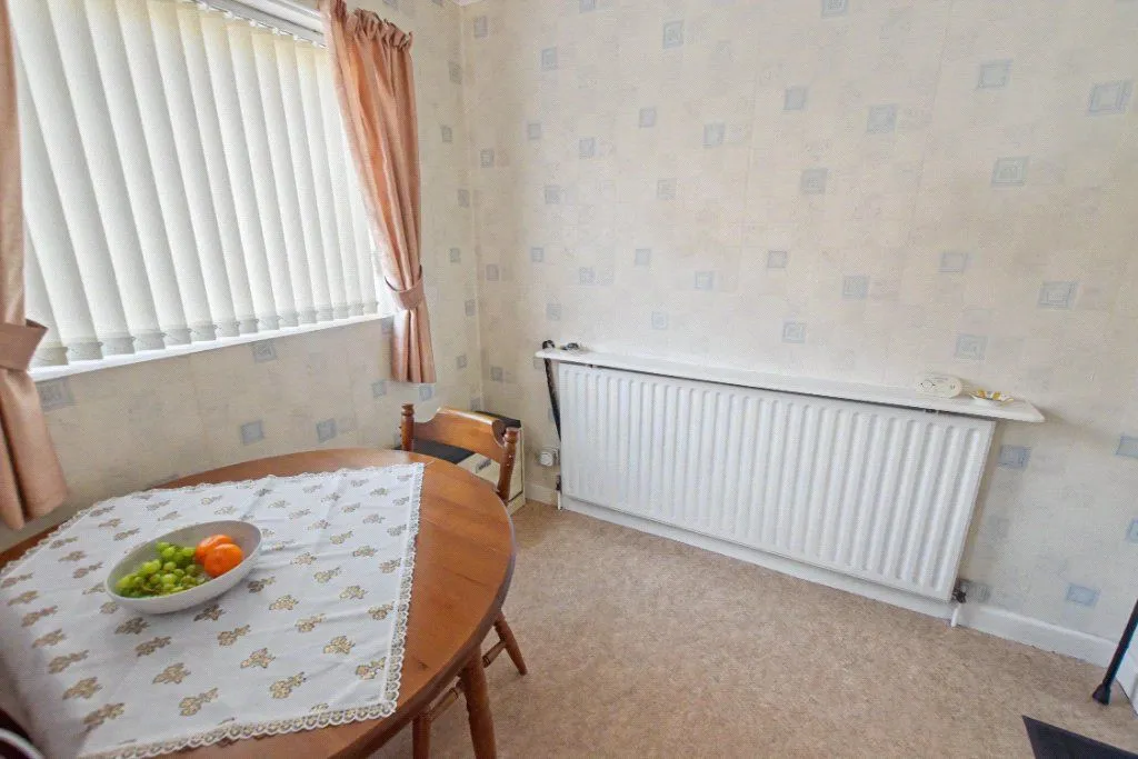 Granny Lane, Wortley, LS12, photo 4