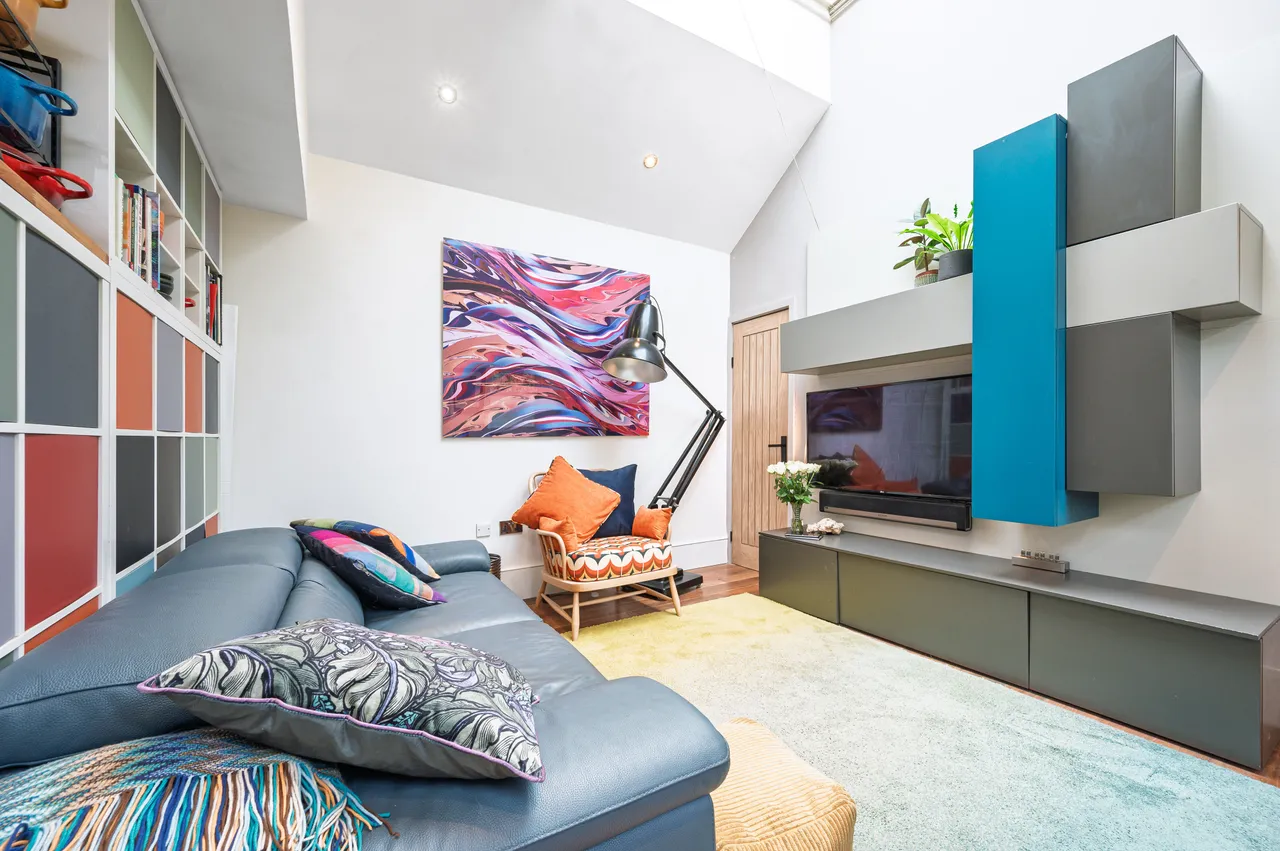 1 bed house for sale, London, NW3