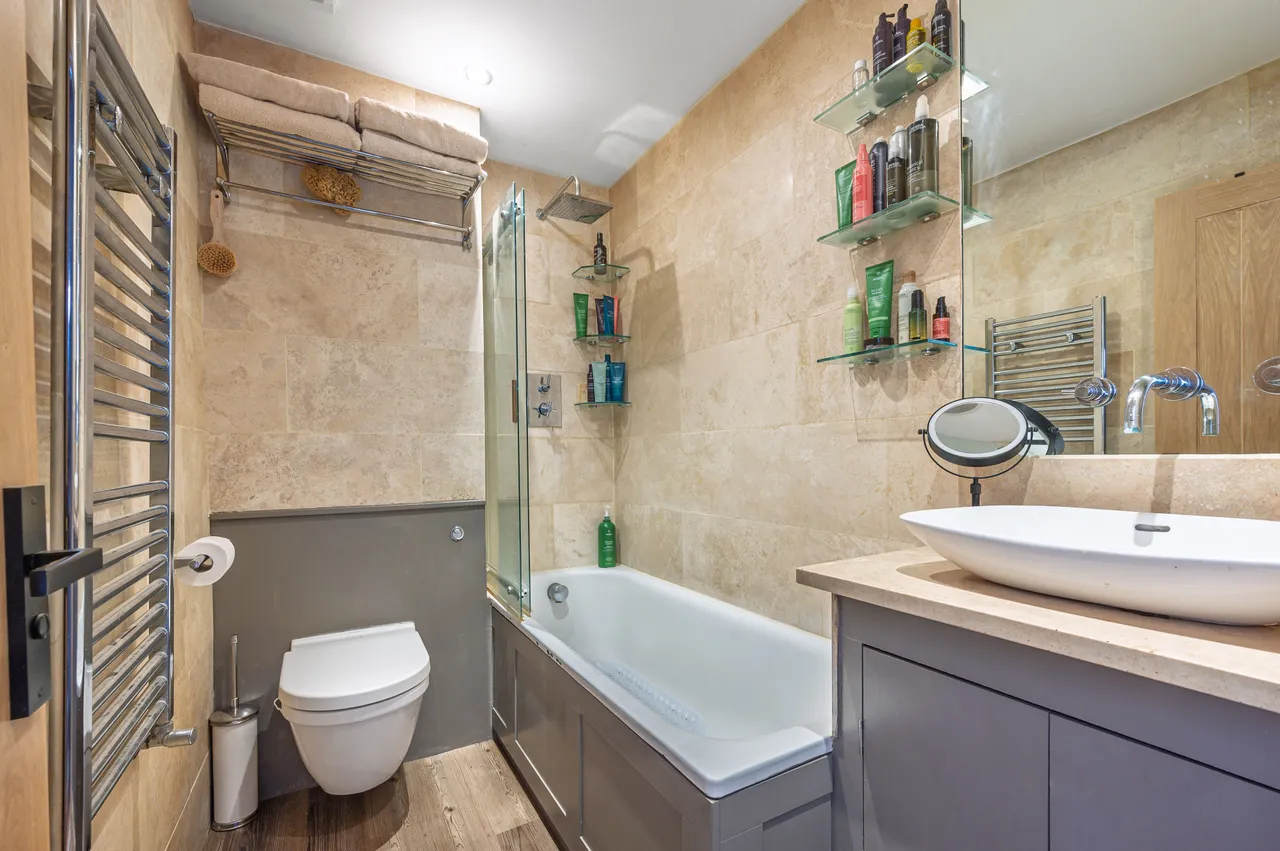 London, NW3, photo 6