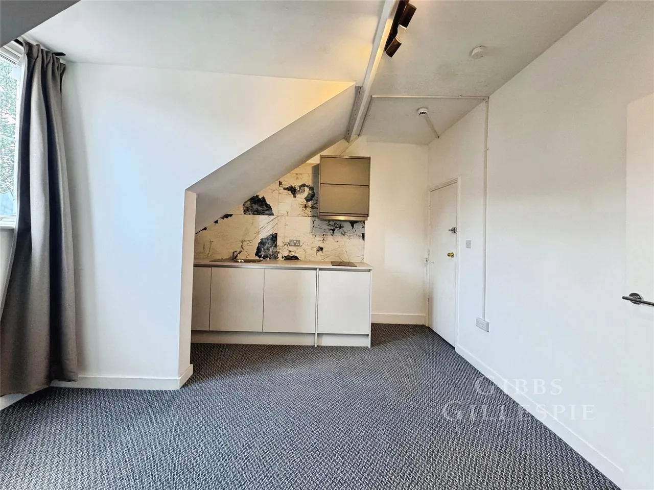 Bond Street, London Fees Apply, W5, photo 6