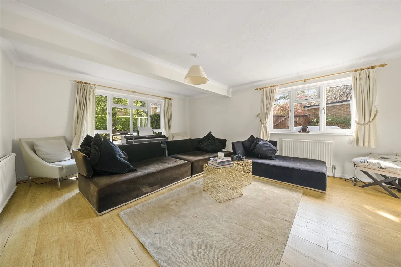 Ashcroft Park, Cobham, KT11, photo 7