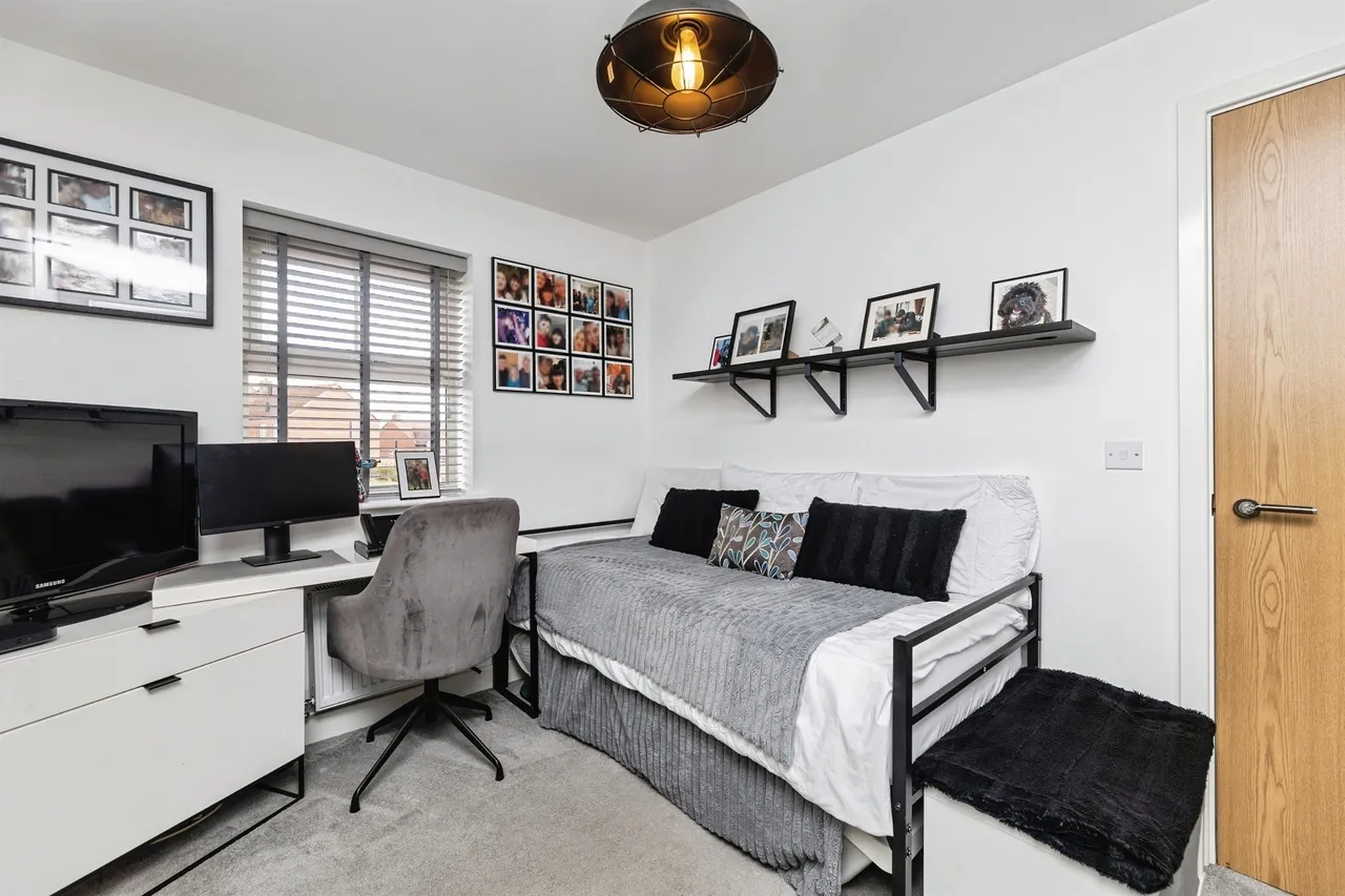 Camplin Close, Ackworth, WF7, photo 8