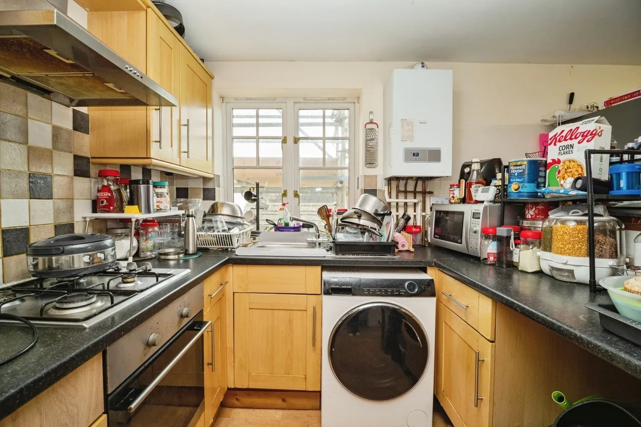 Glendinning Avenue, Weymouth, DT4, photo 12
