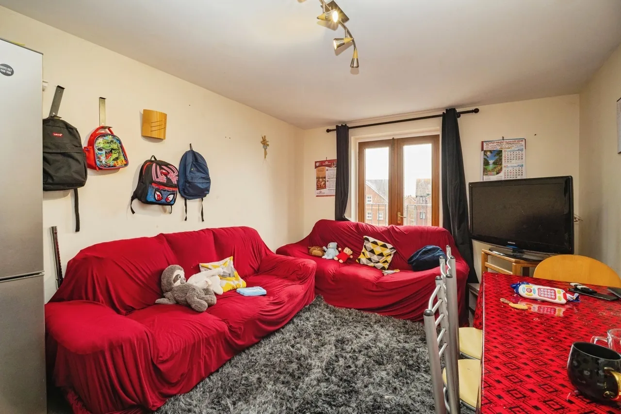 Glendinning Avenue, Weymouth, DT4, photo 2