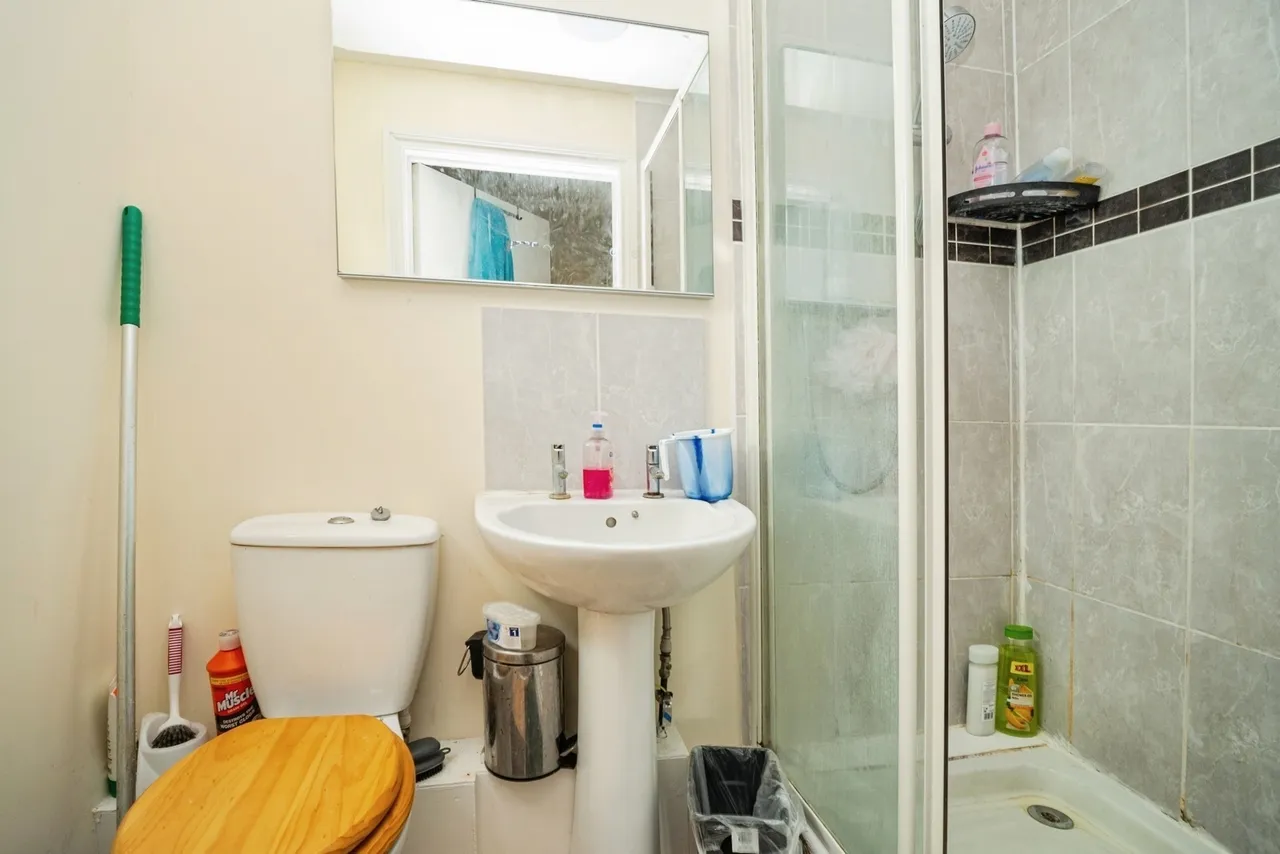 Glendinning Avenue, Weymouth, DT4, photo 10