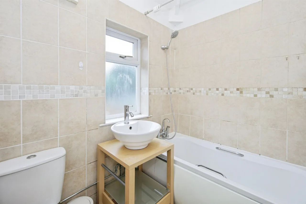 Hyde Road, Kenilworth, CV8, photo 8