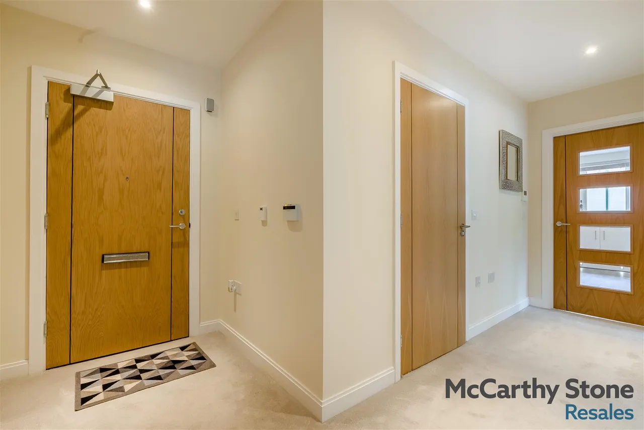 Hale Road, Wendover, HP22, photo 16