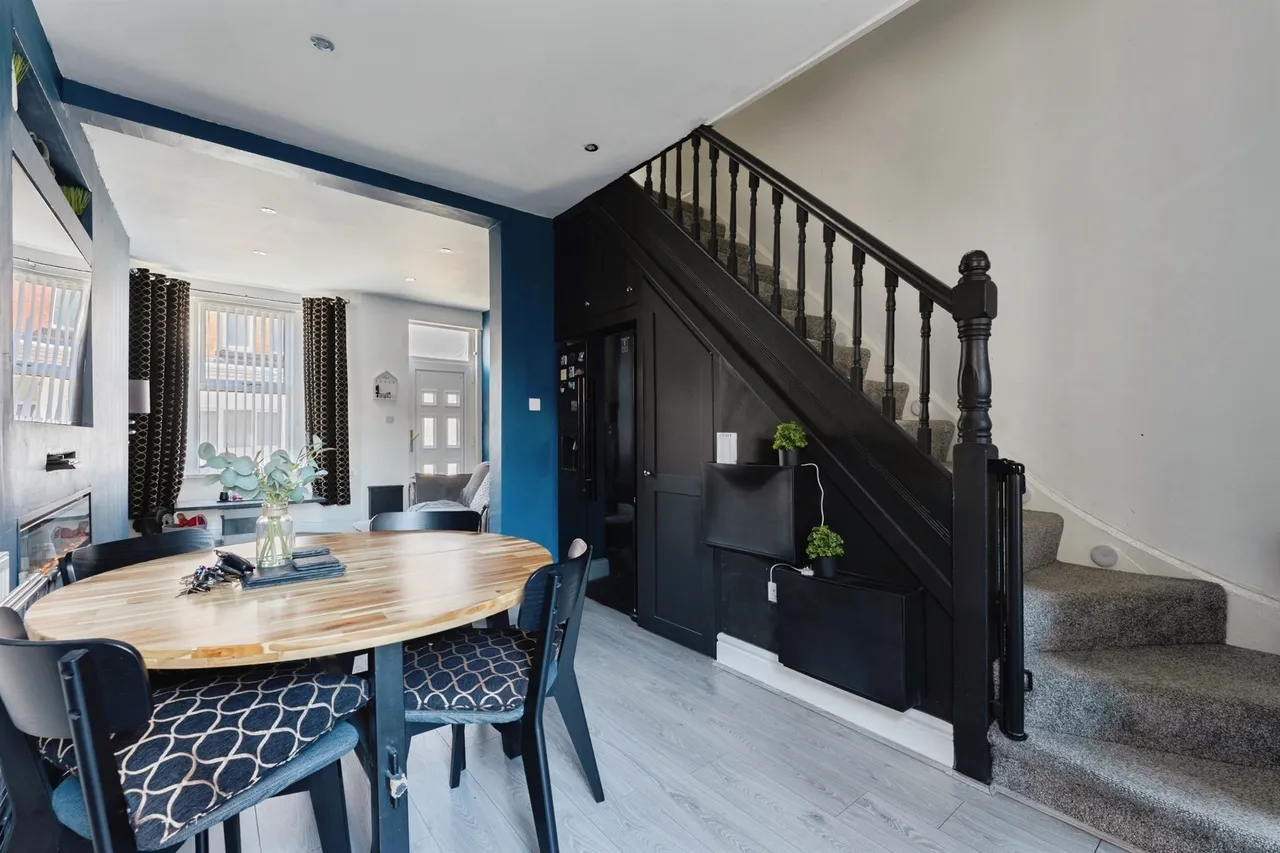 Lloyd Avenue, Birkenhead, CH41, photo 5
