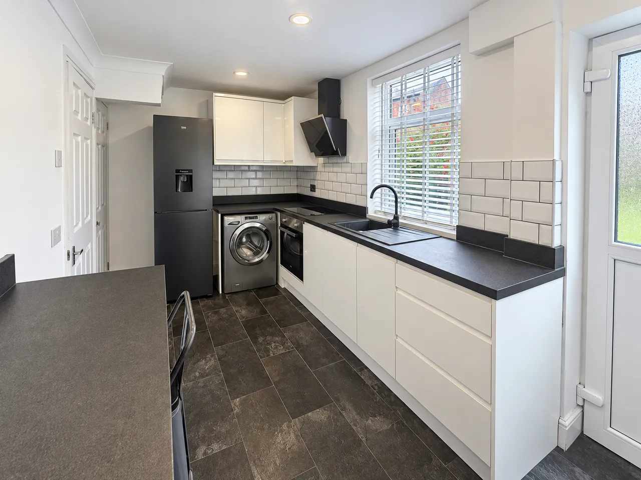 Noreen Avenue, Prestwich, M25, photo 9
