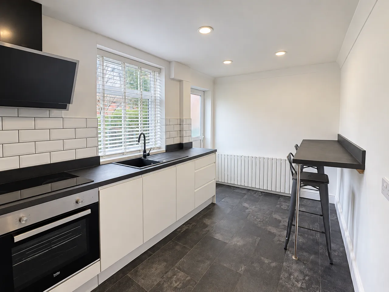 Noreen Avenue, Prestwich, M25, photo 8