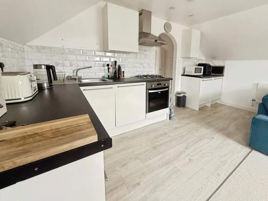 Brian Dowding Court, Tilehurst, RG31, photo 5