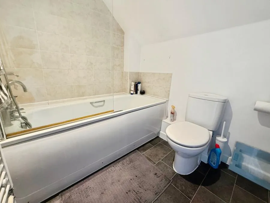 Brian Dowding Court, Tilehurst, RG31, photo 7