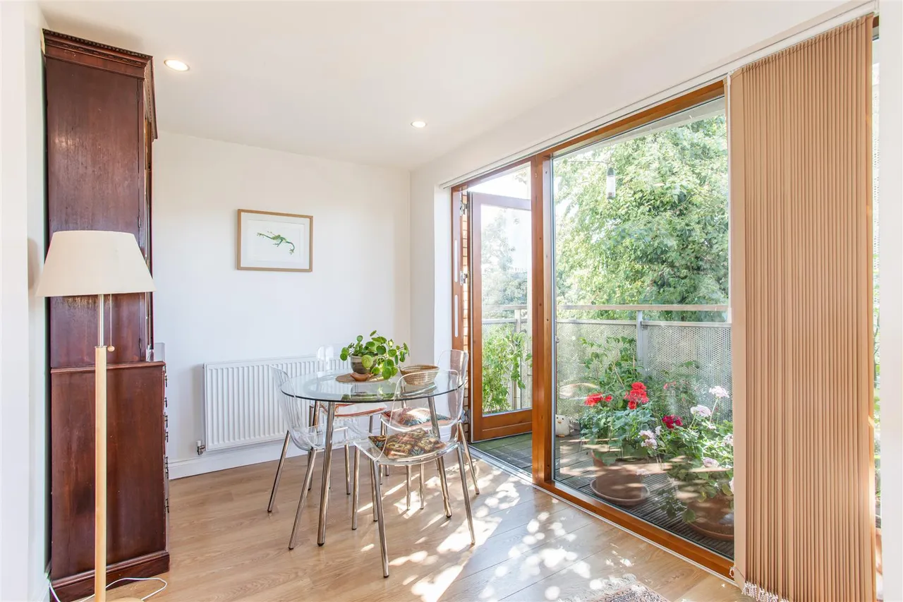 Trevithick Way, Bow, photo 2