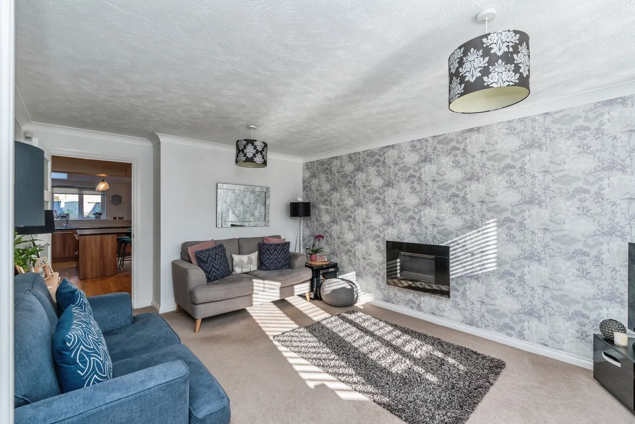 Surrey Close, Totton, SO40, photo 11
