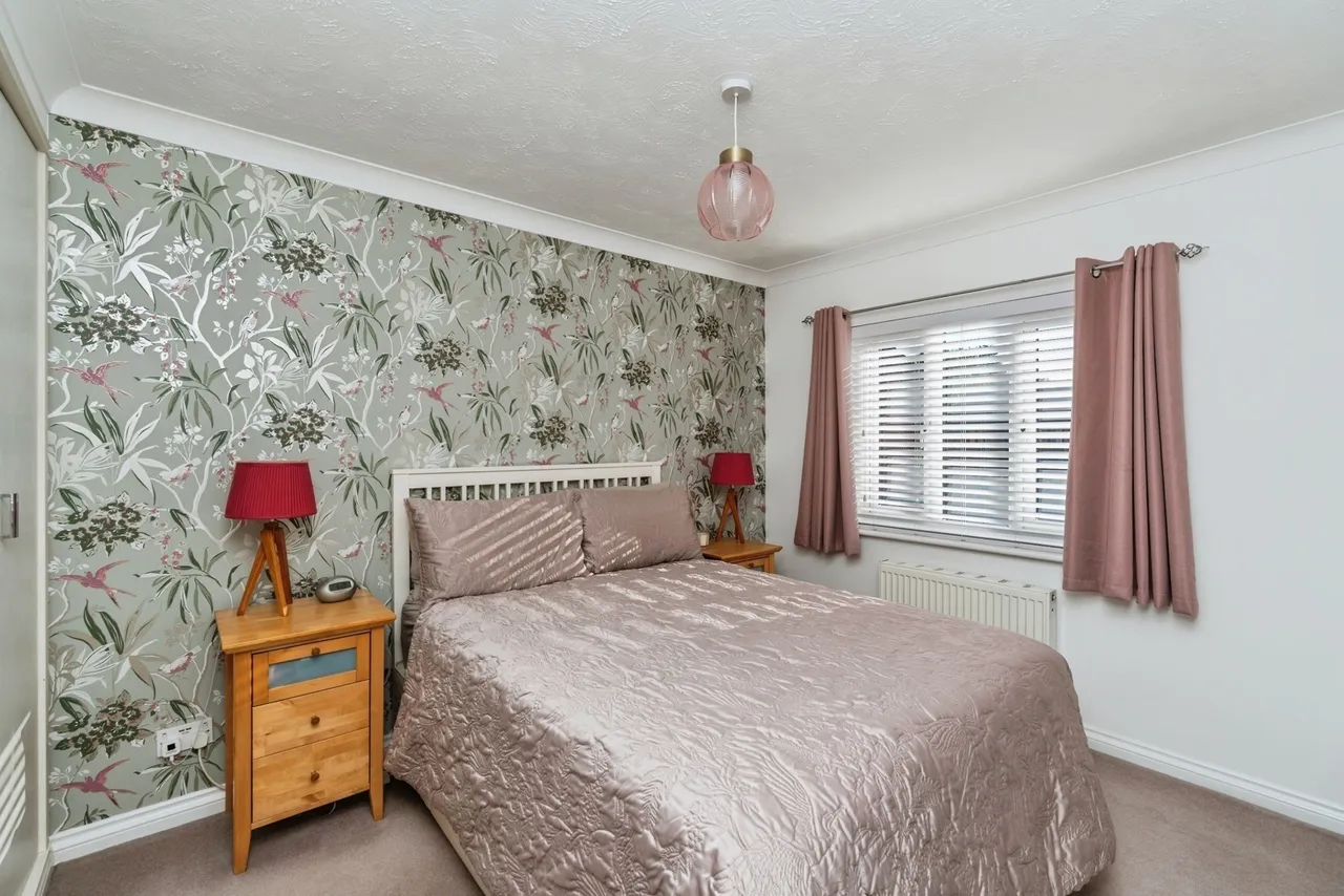 Surrey Close, Totton, SO40, photo 7
