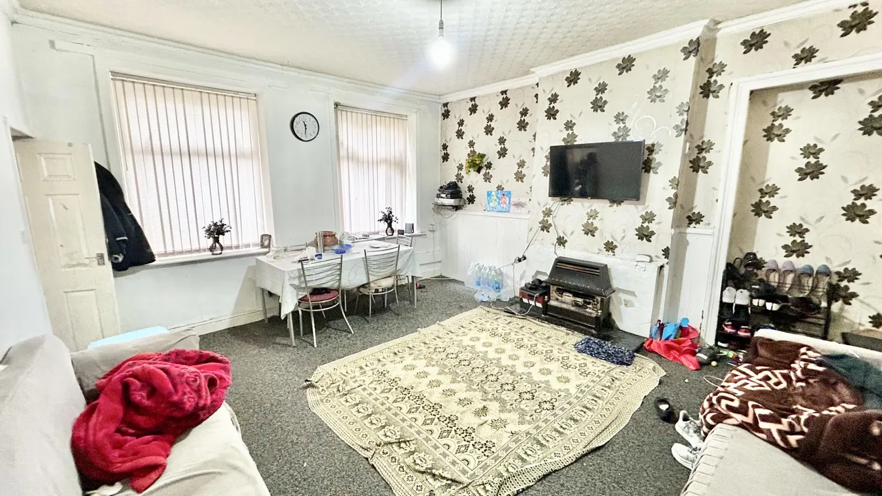 Manchester Road, Nelson, BB9, photo 6