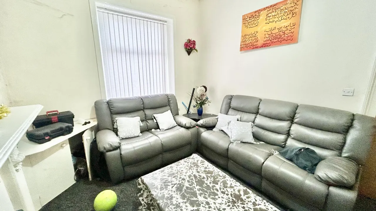 Manchester Road, Nelson, BB9, photo 5