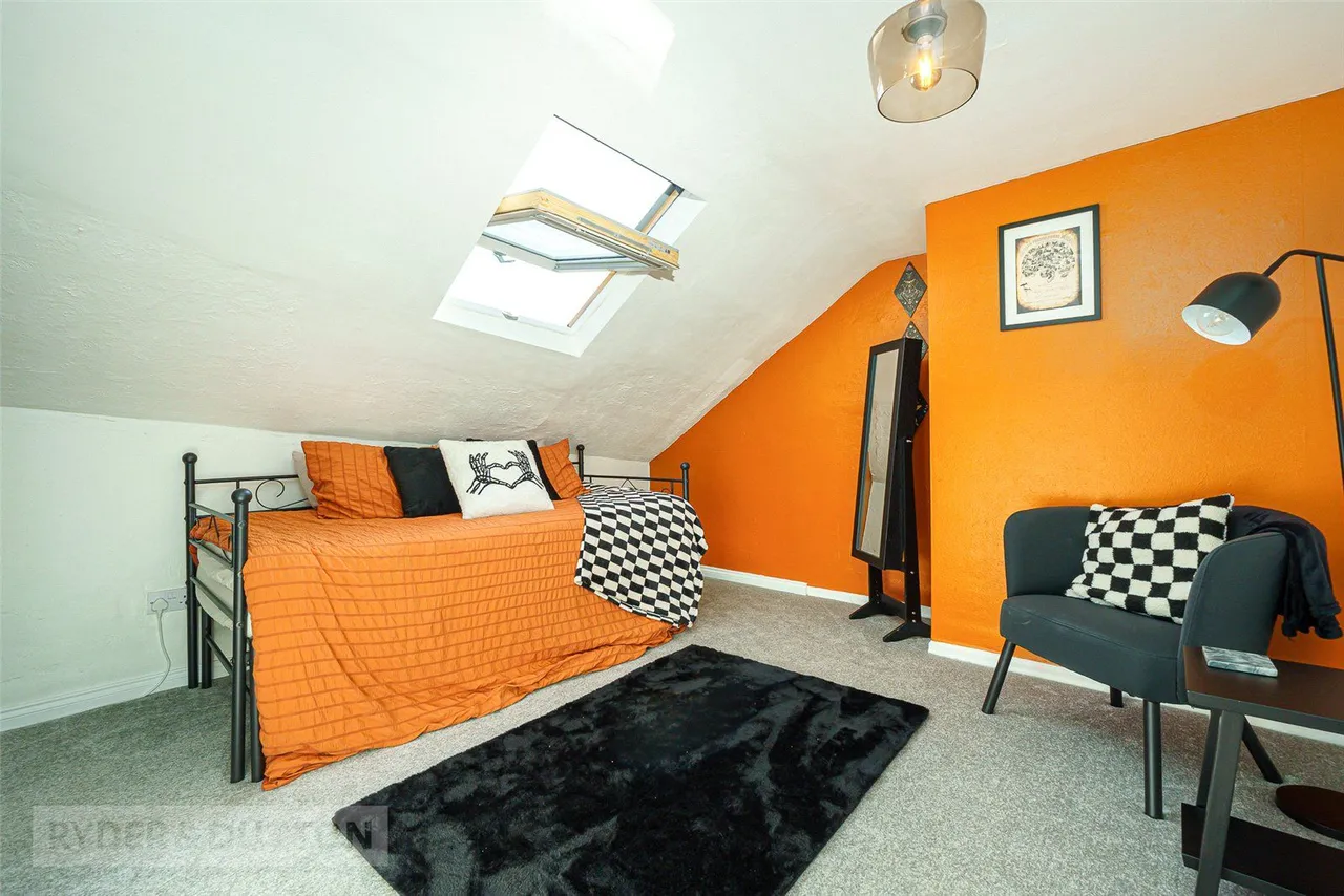 Mitchell Street, Sowerby Bridge, HX6, photo 13