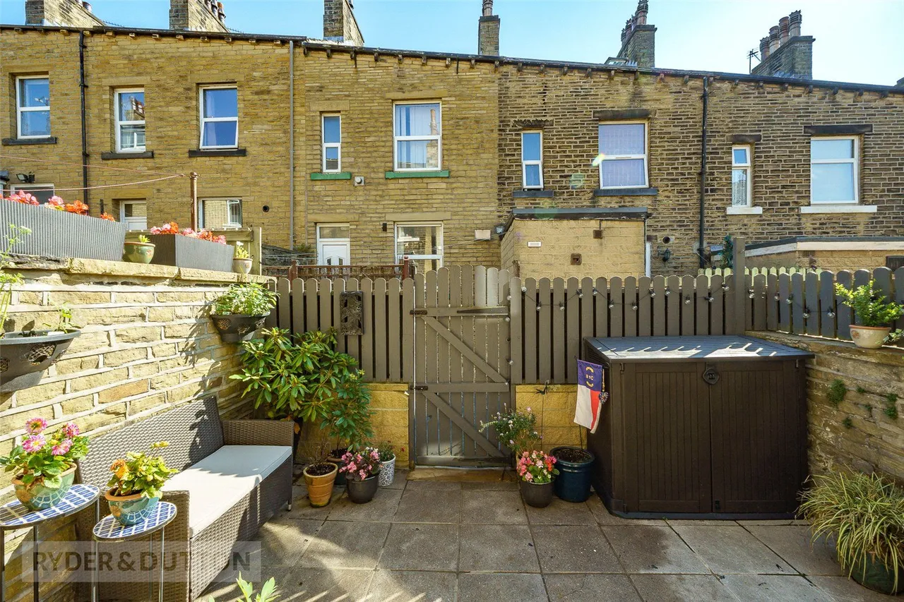 Mitchell Street, Sowerby Bridge, HX6, photo 16