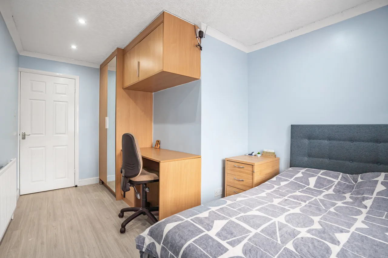 Amberley Close, Bolton, BL3, photo 15