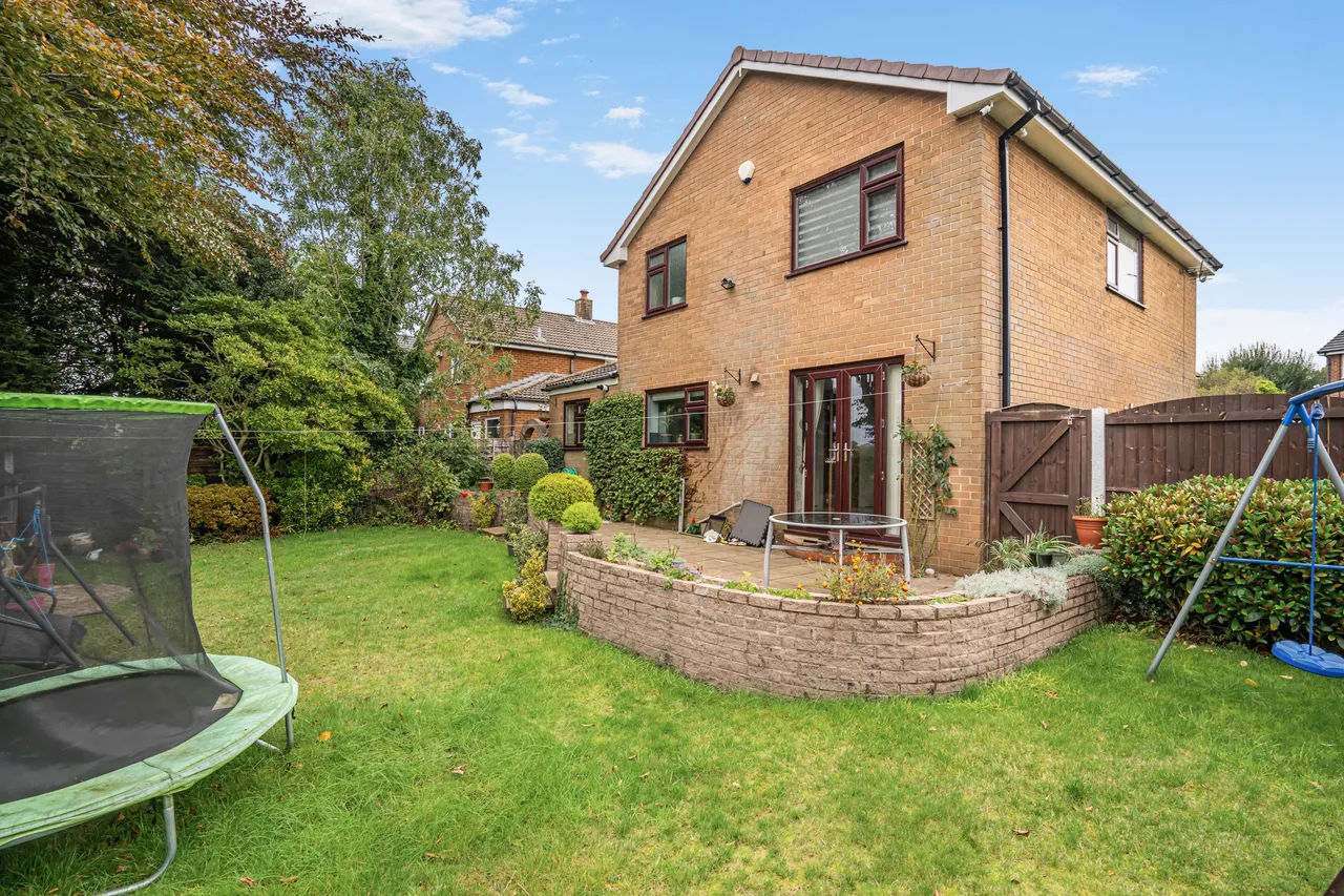 Amberley Close, Bolton, BL3, photo 20