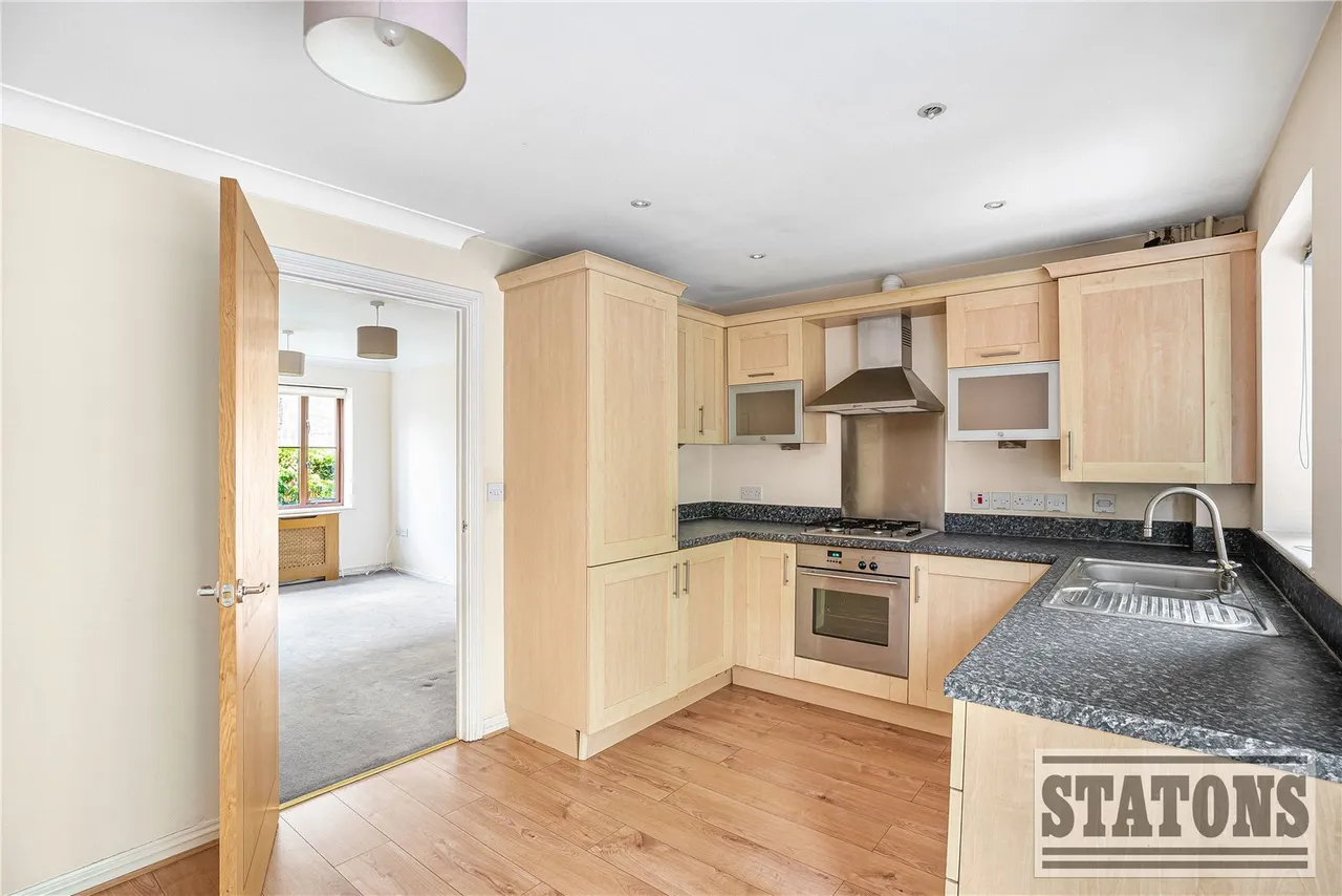 Pearson Close, Barnet, EN5 5NE, photo 6