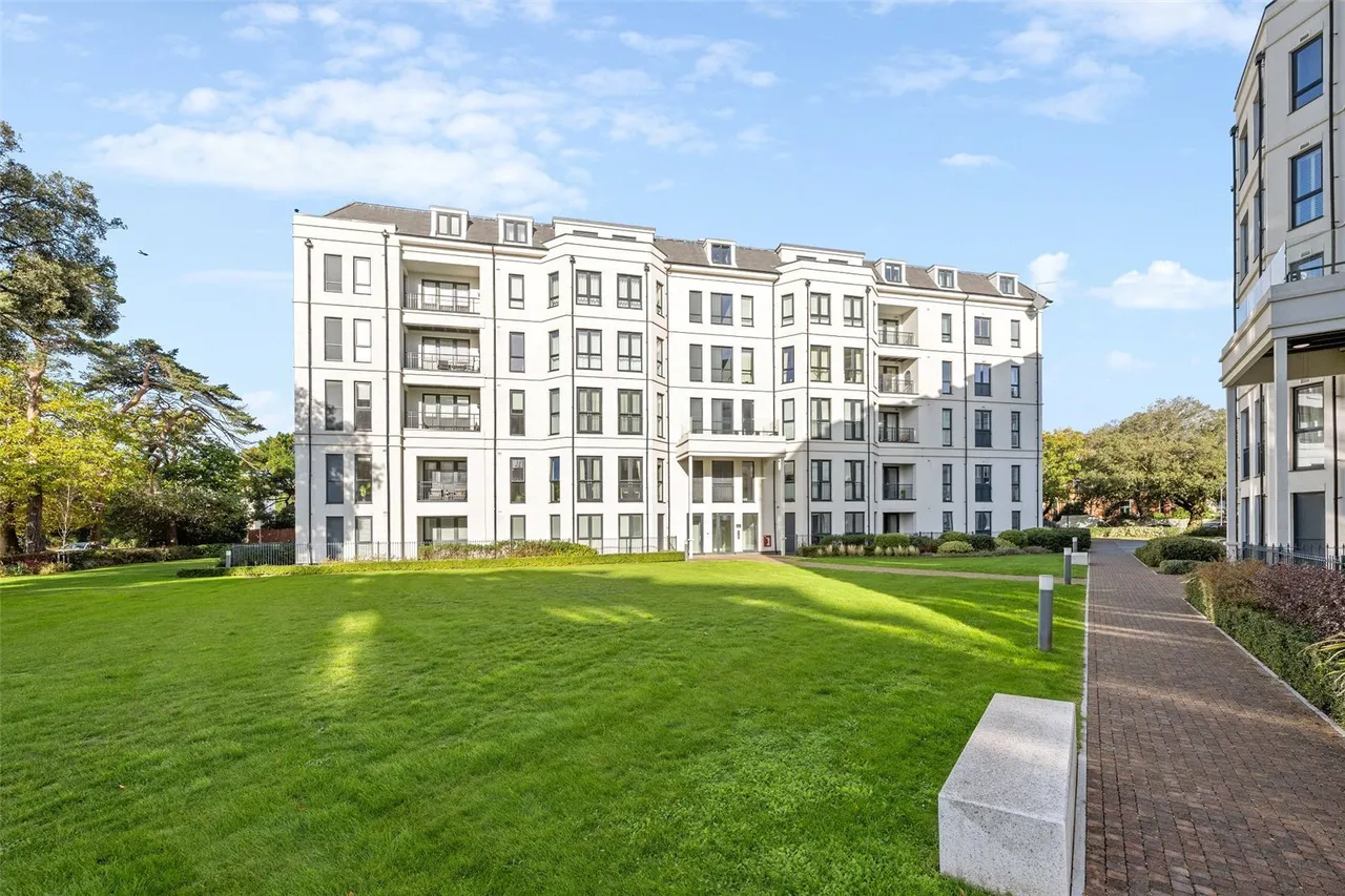West Cliff Road, Bournemouth, BH2, photo 19