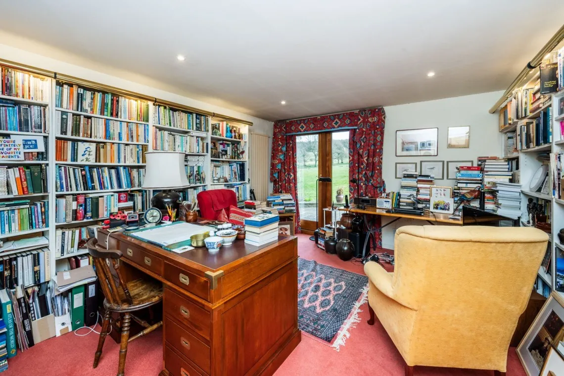 Higher Lane, Dalton, WN8, photo 13