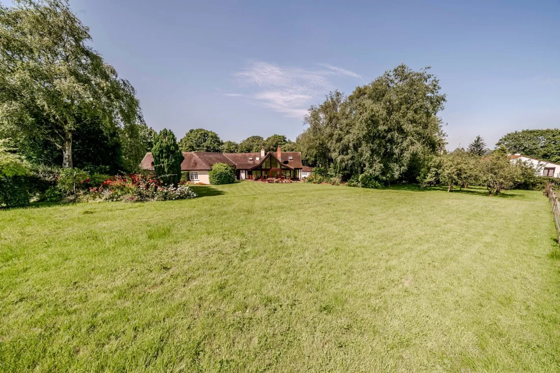 Higher Lane, Dalton, WN8, photo 25