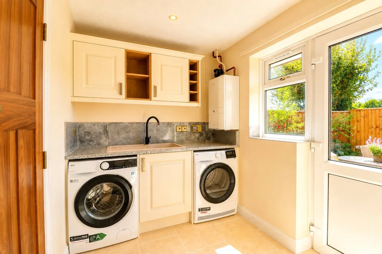 Heron Court, Barnstaple, EX32, photo 8