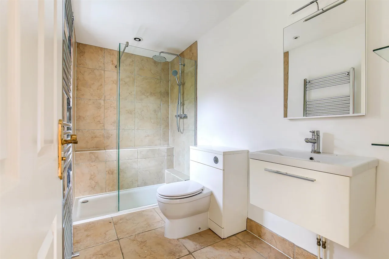 Bluehouse Gardens, Oxted, RH8, photo 15