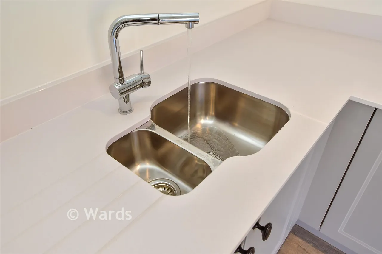 Bulldog Close, Faversham Lakes, ME13, photo 6