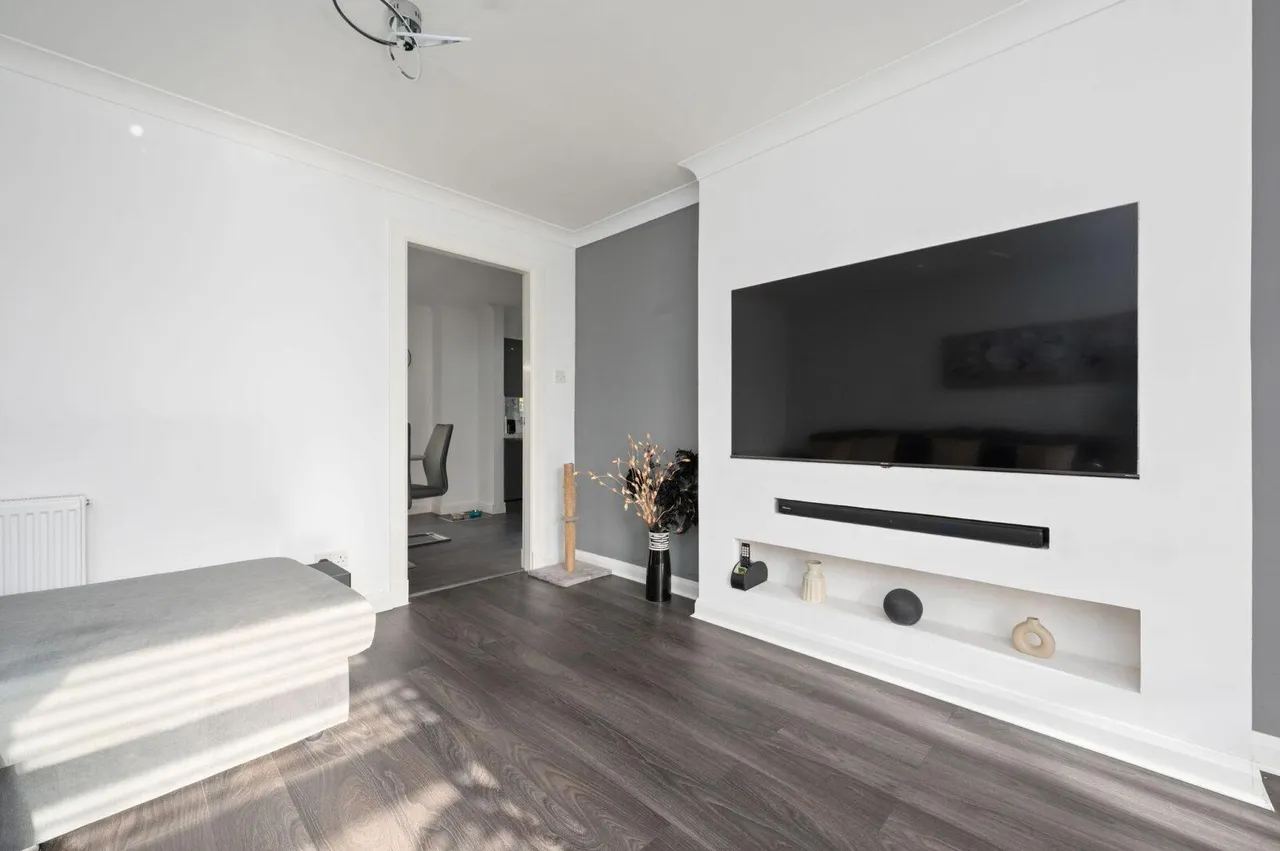 Cawder Road, Cumbernauld, G68 0BF, photo 6