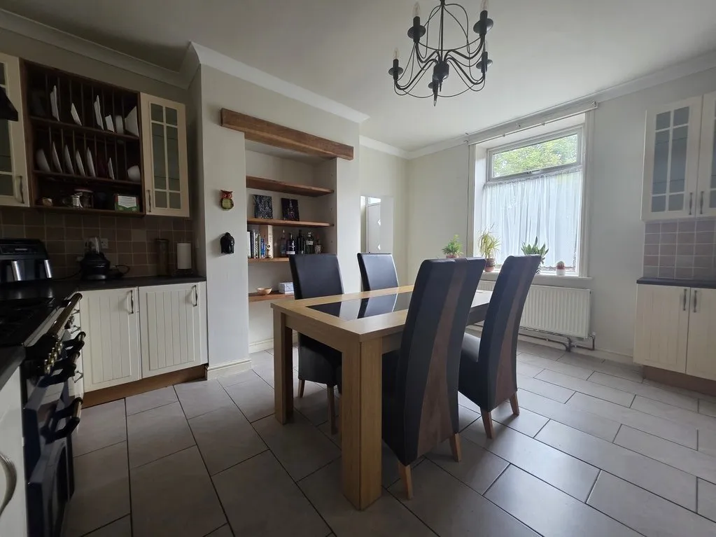 Penfield Road, Drighlington BD11 1DJ, photo 4