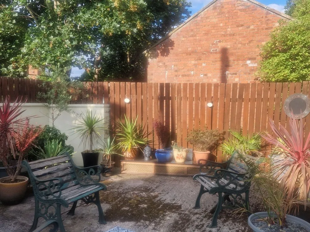 Penfield Road, Drighlington BD11 1DJ, photo 14