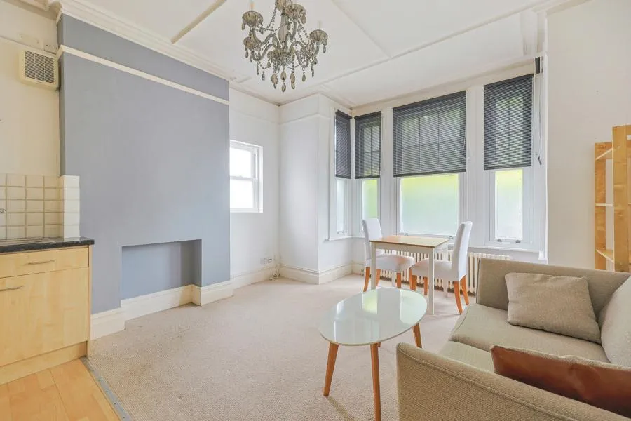 Sutton Lane South, London, W4, photo 6