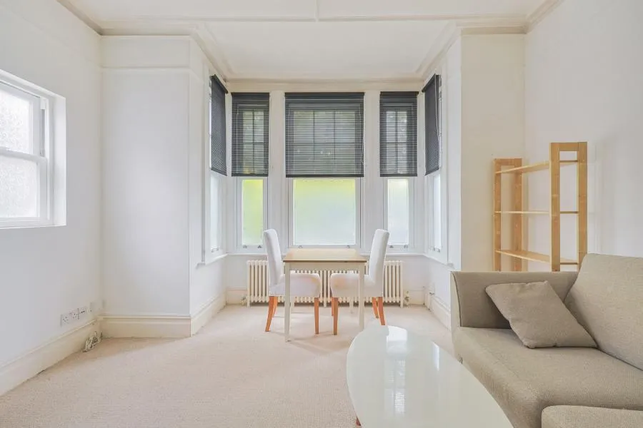 1 bed flat to rent, Sutton Lane South, London, W4