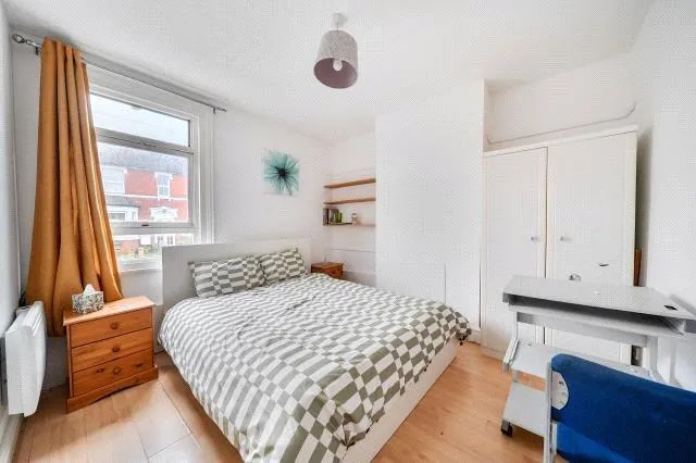 Shelley Street, Swindon, SN1, photo 3