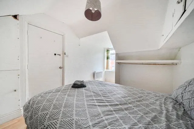 Shelley Street, Swindon, SN1, photo 16