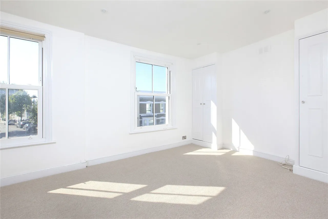 Ferndale Road, London, SW4, photo 4